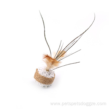 sisal cat scratching mouse and ball with feather